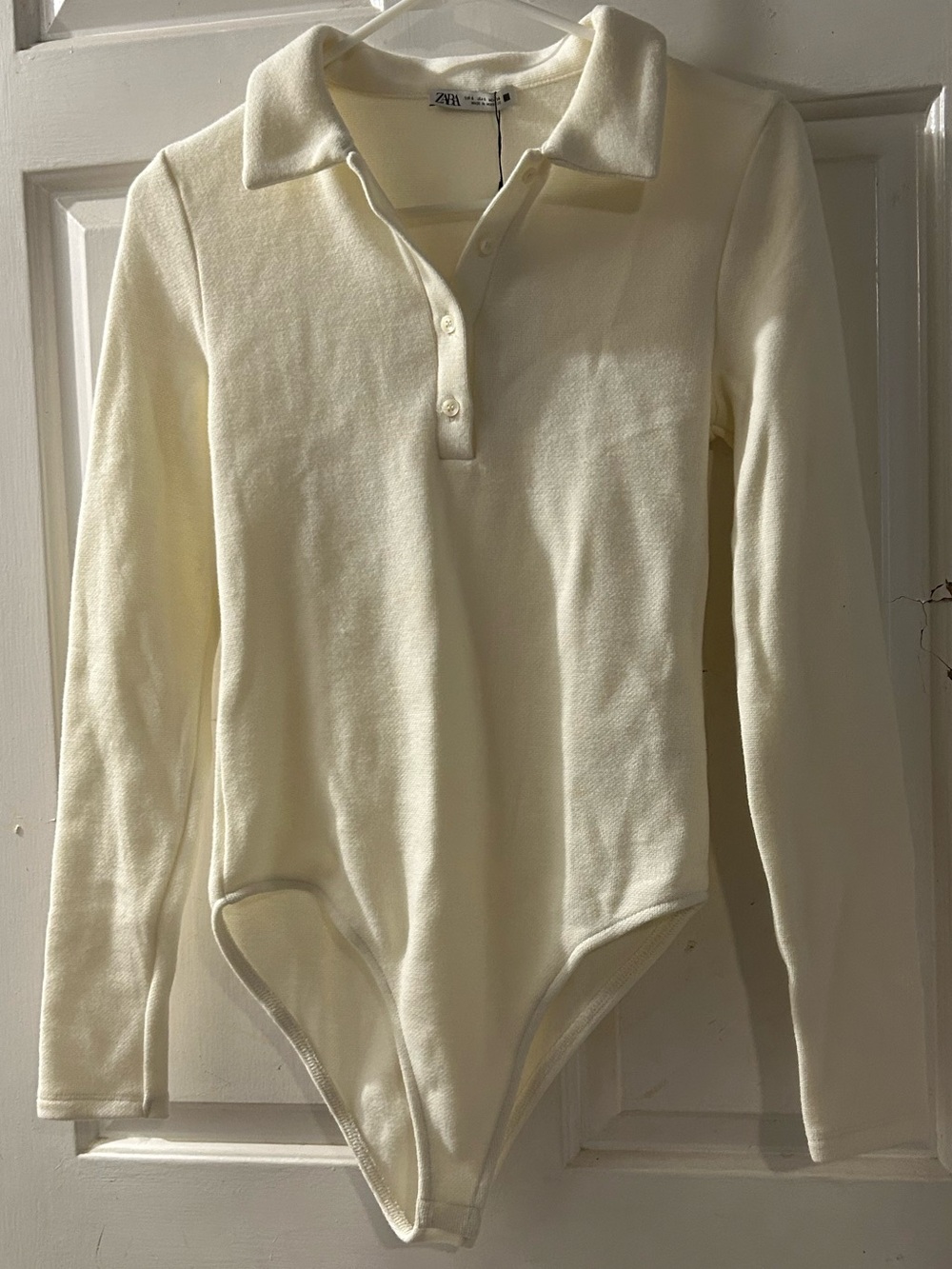 Zara Cream Long-Sleeve V-Neck Polo Bodysuit Sweater